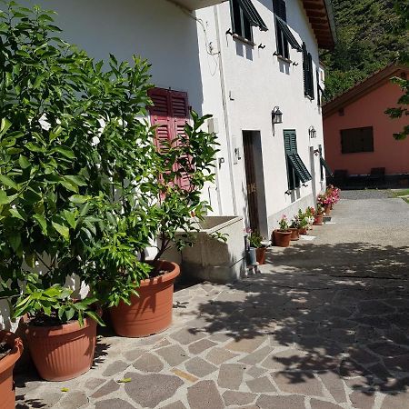 Вілла Casa Luigina Vezzola Екстер'єр фото